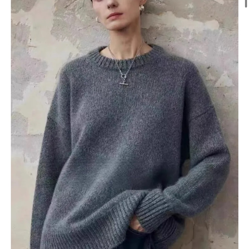 NWT Grey Cashmere Sweater